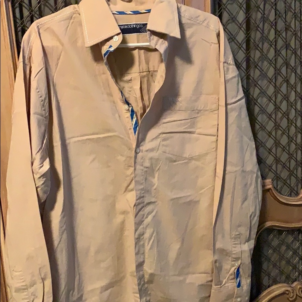 Long sleeve bottom shirt .